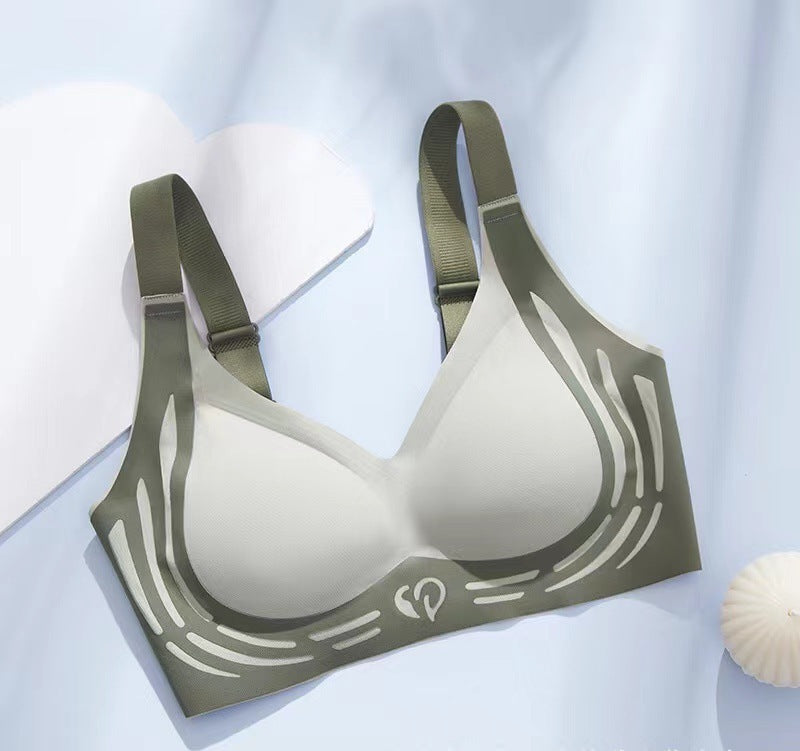Plus-Size Sports Bra with Soft Support & Adjustable Straps